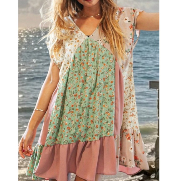 Boho Floral Print High Waisted V neck Ruffle Hem Mini Dress - Picture 1 of 6